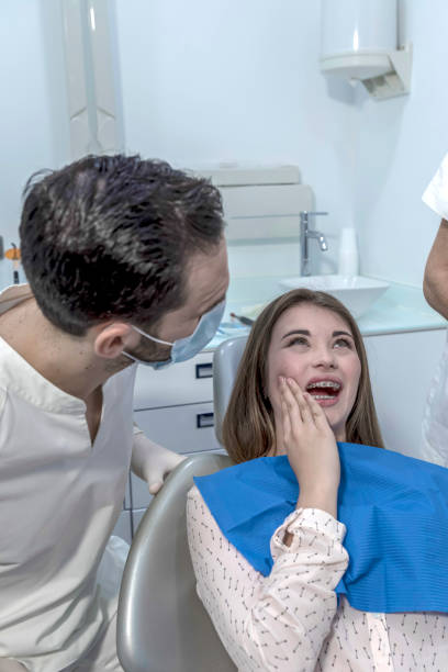 Best Dentist for Tooth Abscess  in Spring Mount, PA